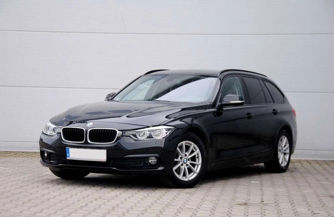 BMW Seria 3 cena 72500 przebieg: 114000, rok produkcji 2019 z Warta małe 121